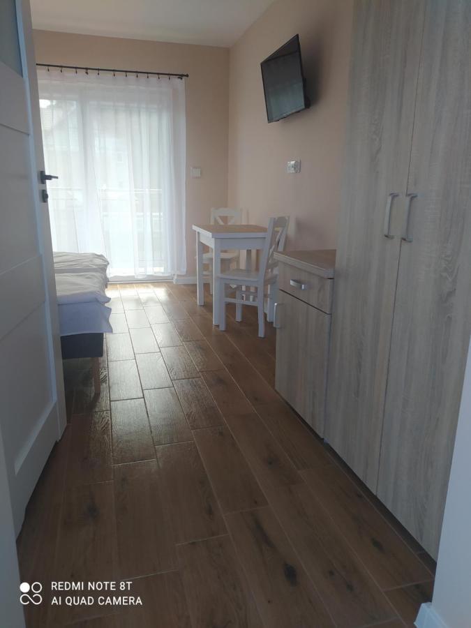 Piaskowy Dwor Hotell Krynica Morska Exteriör bild