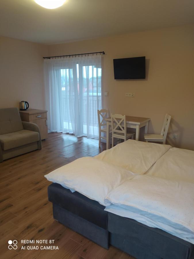 Piaskowy Dwor Hotell Krynica Morska Exteriör bild